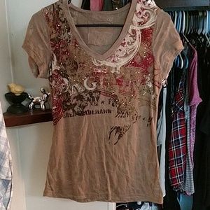 Maurice's shirt size medium